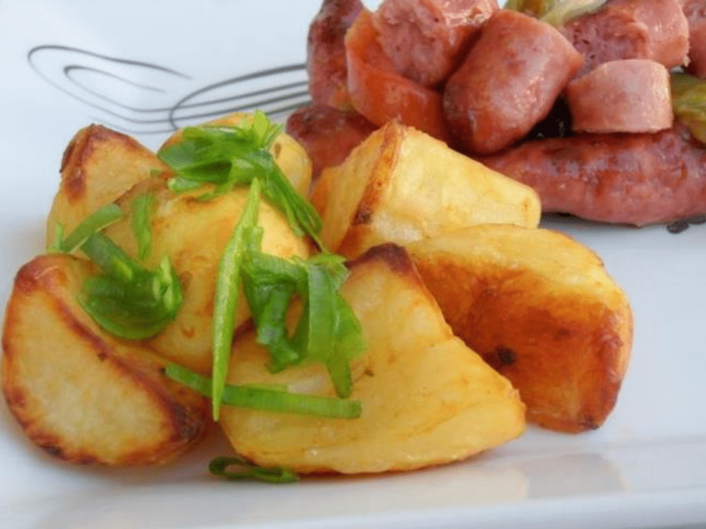 Linguiça com batatas